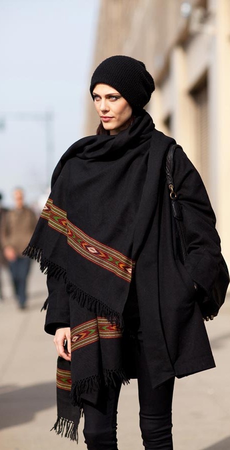 A-luxe-wrap-is-the-picture-of-timeless-style-on-Aymeline-Valade.-460x900