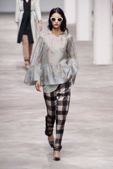 Dries-Van-Noten-Spring-2013CA9SVZ3F