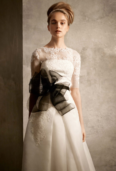 vw351023_white_by_vera_wang_wedding_dress_primary