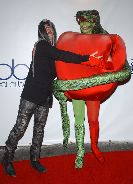 7th+Annual+Heidi+Klum+Halloween+Party+YhQl6QH3cHHl