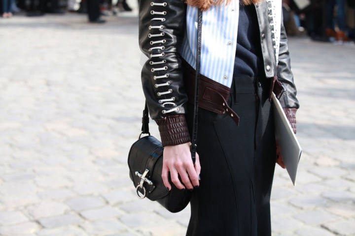 elin_kling_338382023_north_883x