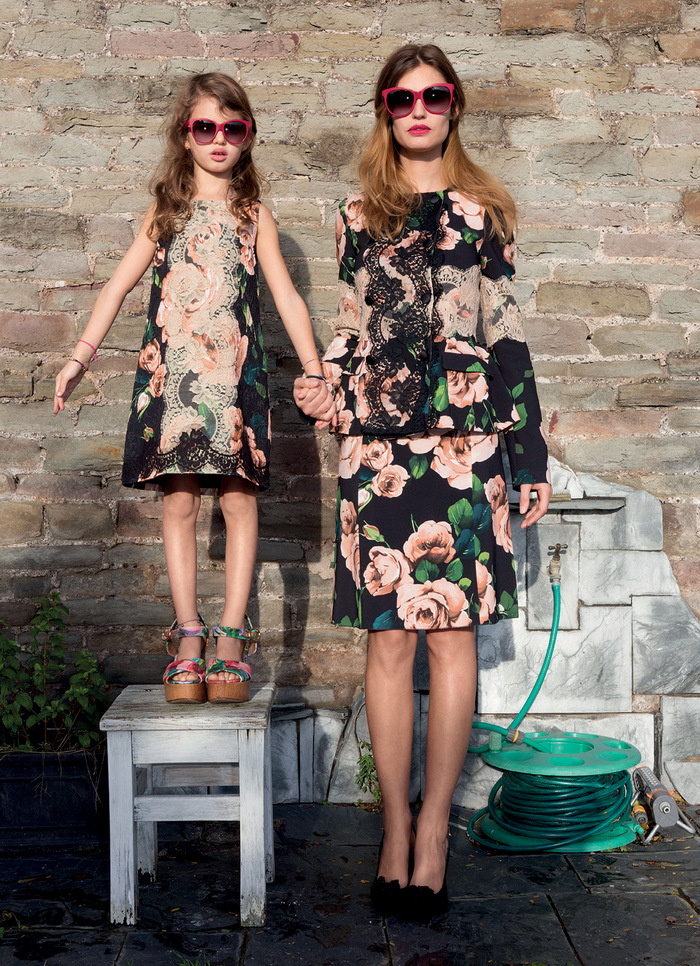 Bianca-Balti-Matilde-Lucidi-by-Martin-Parr-Daily-Chores-Grey-8-Spring-Summer-2013-9