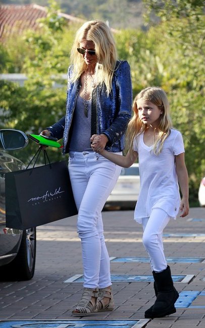 gwyneth-paltrow-and-iro-dylan-sequin-jacket-gallery