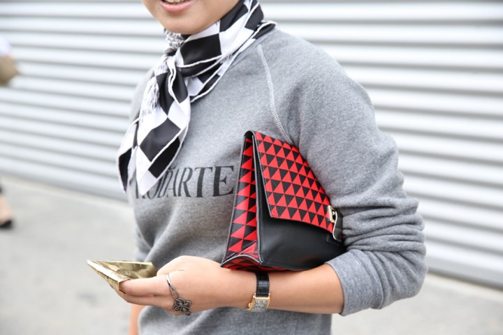 907b3184_587571159_north_883x