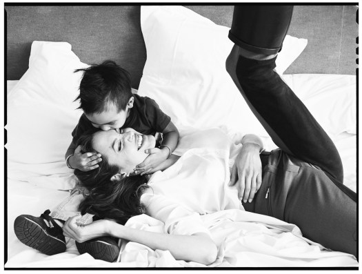 Annie Leibovitz - Angelina Jolie and son Maddox_Snapseed